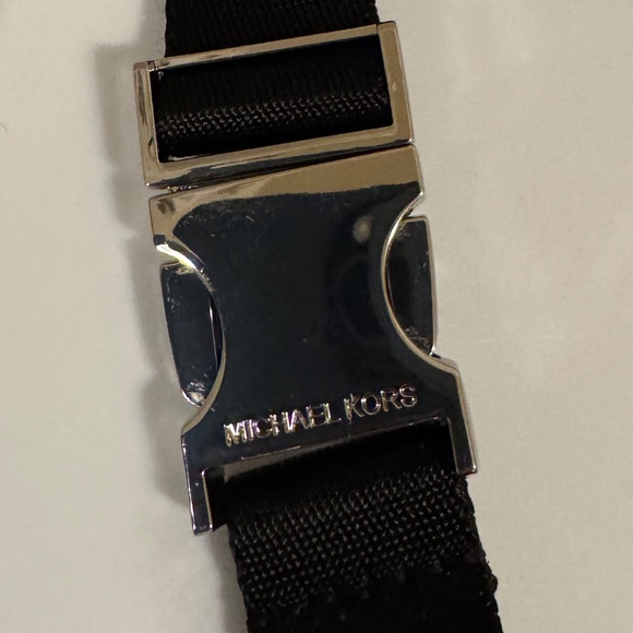 Michael Kors Small Black Crossbody Belt Bag NWOT - Picture 5 of 8
